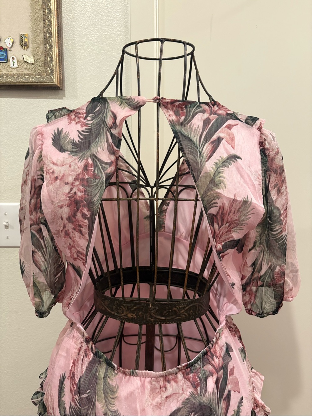 Floral Pink Ruffle Tiered V-Neck Dress with open back. - Picture 6 of 8